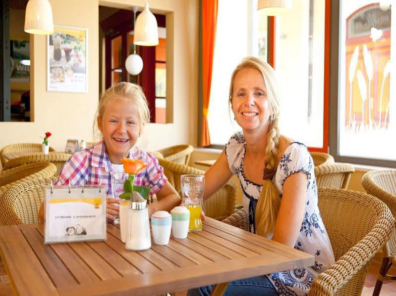 Jufa Hotel Weinviertel - Eselsmuehle Seefeld-Kadolz Eksteriør billede